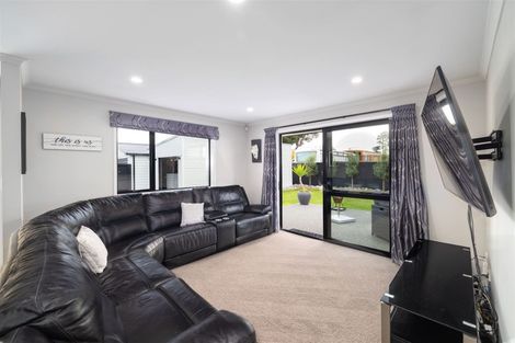 Photo of property in 409 Breezes Road, Aranui, Christchurch, 8061