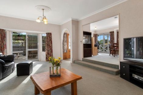 Photo of property in 384b Devonport Road, Tauranga South, Tauranga, 3112