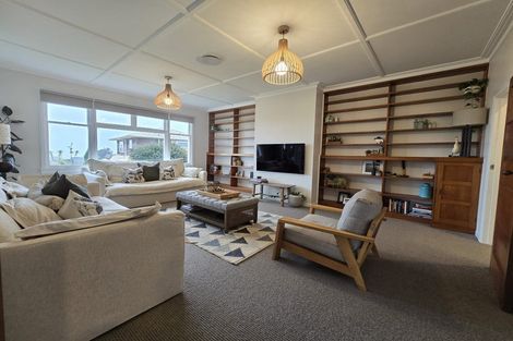 Photo of property in 79 Carrington Street, Lower Vogeltown, New Plymouth, 4310