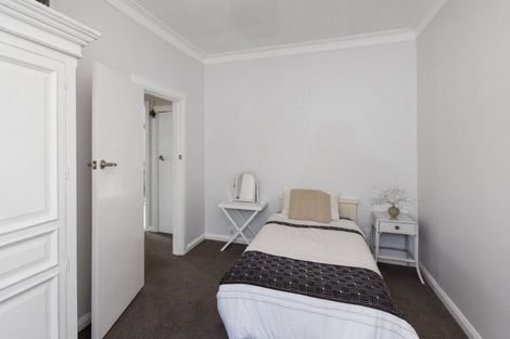 Photo of property in 1111a Heretaunga Street East, Parkvale, Hastings, 4122