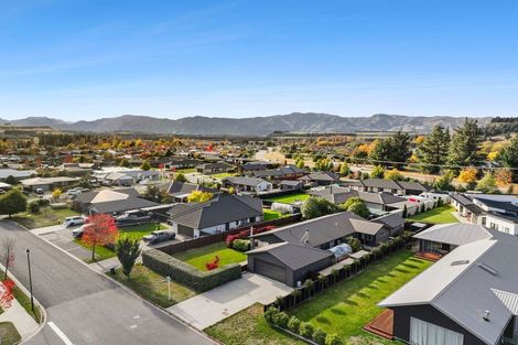 Photo of property in 11 Wren Street, Albert Town, Wanaka, 9305