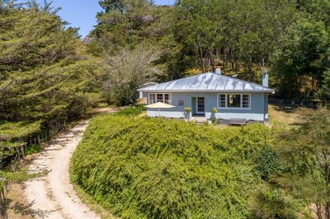 Photo of property in Annedale Road, Tinui, 5894