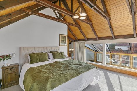 Photo of property in 4 Inverell Way, Seatoun, Wellington, 6022