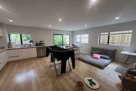 Photo of property in 45 Seon Place, Birkdale, Auckland, 0626