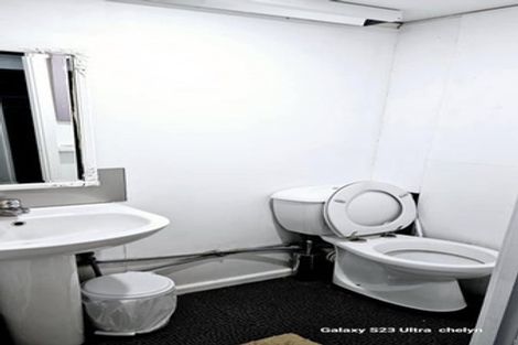 Photo of property in 21 Elizabeth Street, Moera, Lower Hutt, 5010