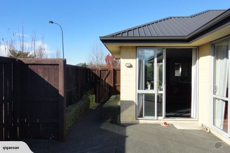 Photo of property in 12 Anglem Way, Northwood, Christchurch, 8051