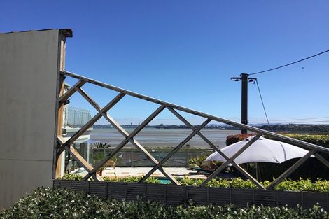 Photo of property in 2/36 Walter Street, Hauraki, Auckland, 0622