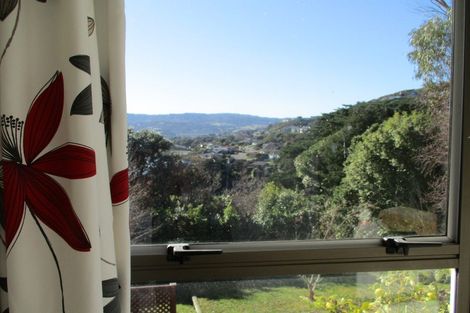 Photo of property in 39 Oak Avenue, Paremata, Porirua, 5024