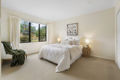 Photo of property in 20 Futuna Close, Karori, Wellington, 6012