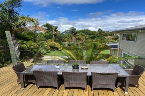 Photo of property in 105 Sandspit Road, Shelly Park, Auckland, 2014