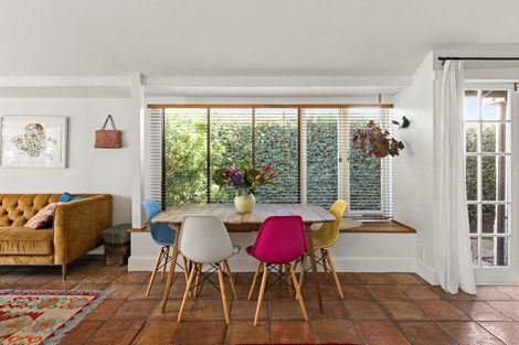 Photo of property in 1/509 Fitzroy Avenue, Hastings, 4122