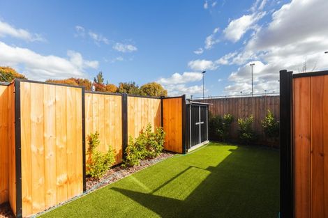 Photo of property in 5/12 Matata Place, Dallington, Christchurch, 8061