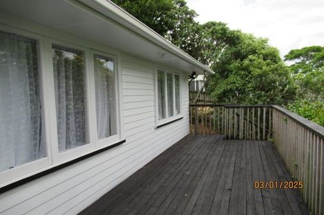 Photo of property in 17 Oreil Avenue, West Harbour, Auckland, 0618