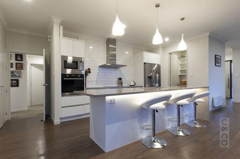 Photo of property in 4 Korako Drive, Kumeu, 0810