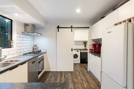 Photo of property in 4a Kimber Grove, Papamoa Beach, Papamoa, 3118