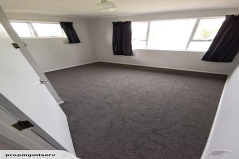 Photo of property in 18 Newham Place, Henderson, Auckland, 0612