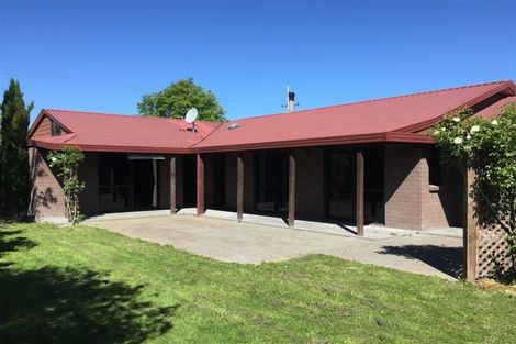 Photo of property in 33 West Belt, Rangiora, 7400