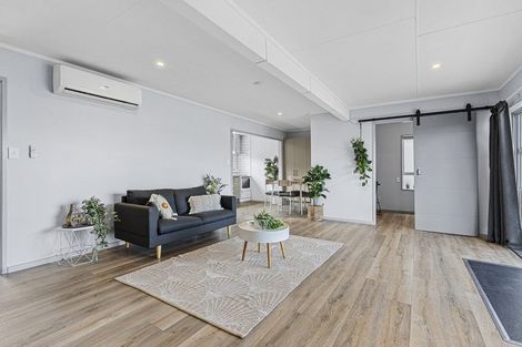 Photo of property in 2 Aratapu Street, Waitara, 4320