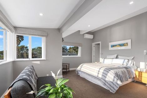 Photo of property in 3 Glen Road, Mornington, Dunedin, 9011