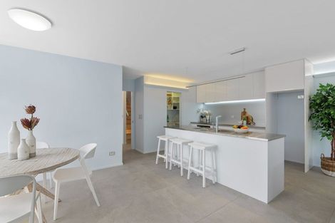 Photo of property in 1/64 Hewitts Road, Merivale, Christchurch, 8014