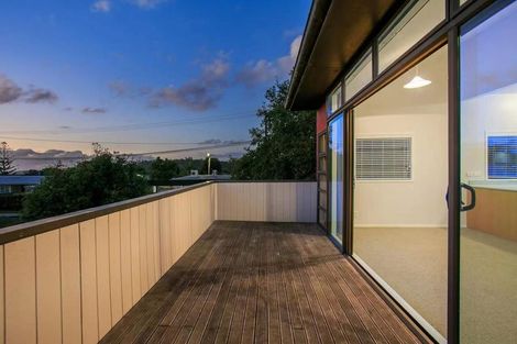 Photo of property in 420/18 Sunnyhaven Avenue, Beach Haven, Auckland, 0626