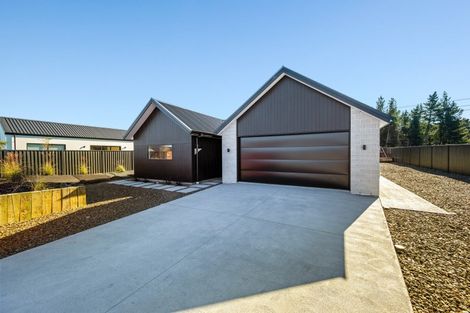 Photo of property in 16 Pollock Street, Alexandra, 9320