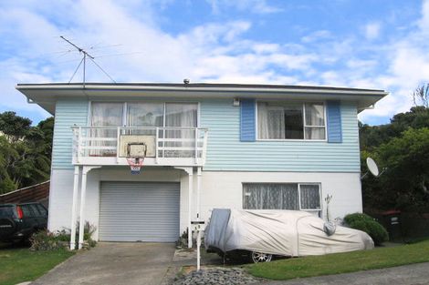 Photo of property in 15 Paddington Grove, Karori, Wellington, 6012