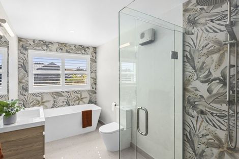 Photo of property in 55 Farrant Drive, Wanaka, 9305