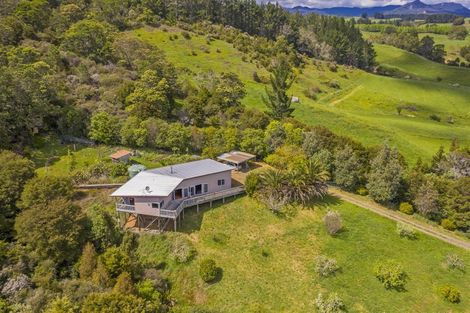 Photo of property in 16 Hodge Road, Coroglen, Whitianga, 3591