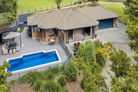 Photo of property in 165 Pipiwai Road, Ngararatunua, Whangarei, 0176