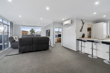 Photo of property in 58 Exeter Crescent, Takaro, Palmerston North, 4412