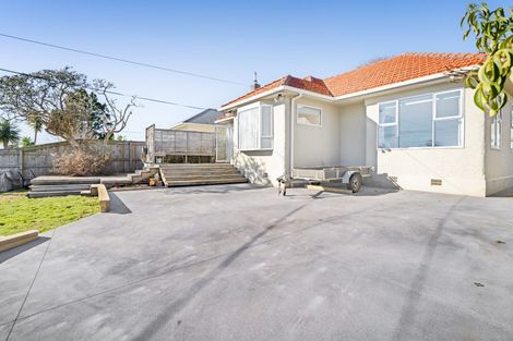 Photo of property in 67 Doralto Road, Frankleigh Park, New Plymouth, 4310