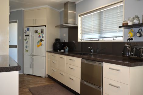 Photo of property in 40 Peter Lippa Drive, Kawerau, 3127