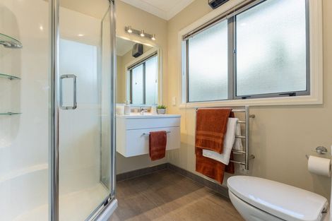 Photo of property in 58 Kotuku Drive, Paraparaumu Beach, Paraparaumu, 5032