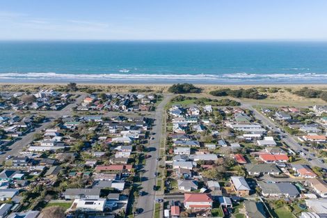 Photo of property in 134 Union Street, New Brighton, Christchurch, 8061