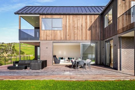 Photo of property in 46 Taha Puke Road, Okura Bush, Silverdale, 0794