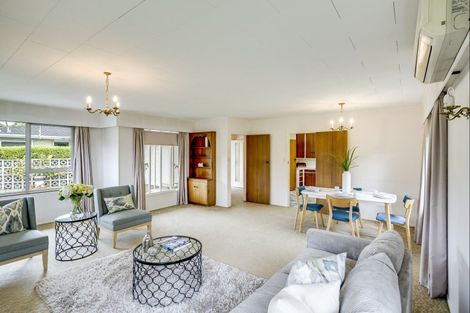 Photo of property in 403b Market Street South, Hastings, 4122