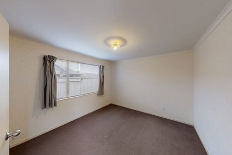 Photo of property in 6 Geneva Terrace, Kelvin Grove, Palmerston North, 4414
