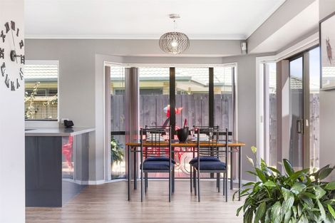 Photo of property in 10 Ocean Crest, Papamoa Beach, Papamoa, 3118