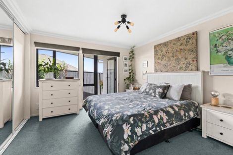 Photo of property in 19 Ayrshire Drive, Havelock North, 4130