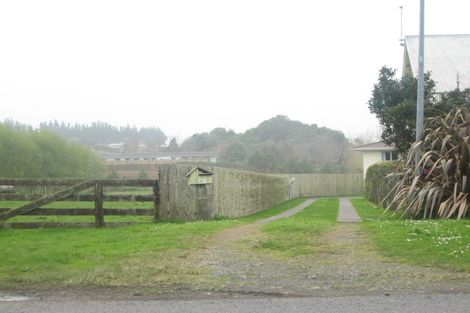 Photo of property in 80 Parris Street, Waitara, 4320