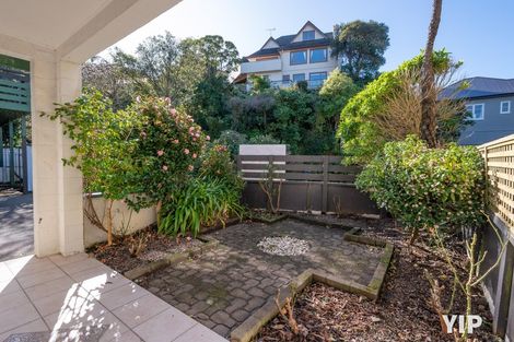 Photo of property in 1 Kim Street, Khandallah, Wellington, 6035