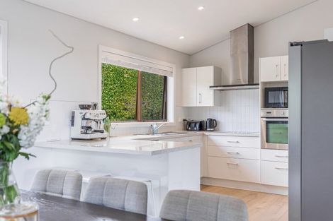 Photo of property in 20 Surville Place, Mairangi Bay, Auckland, 0630