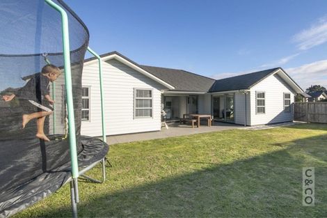 Photo of property in 21 Turpin Road, Riverhead, 0820