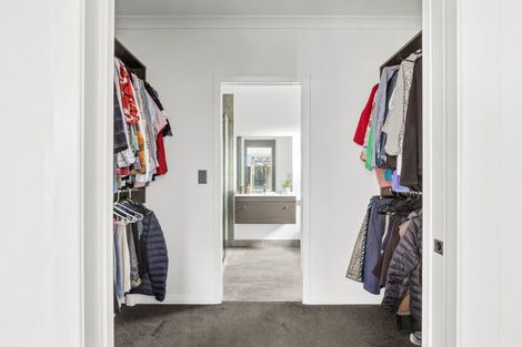 Photo of property in 8 Richards Street, Cambridge, 3434