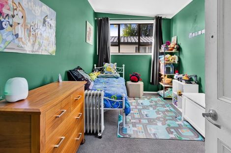Photo of property in 9 Carrington Street, Inglewood, 4330