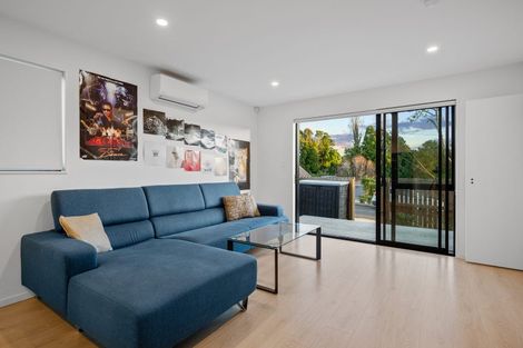 Photo of property in 1/135 Lancaster Road, Beach Haven, Auckland, 0626