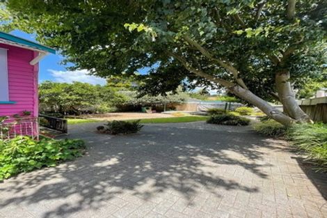 Photo of property in 32 Wairere Avenue, Mount Albert, Auckland, 1025