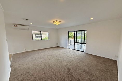 Photo of property in 2/2 Esperanto Road, Papatoetoe, Auckland, 2025
