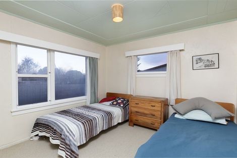 Photo of property in 27 Coronation Street, Waimate, 7924